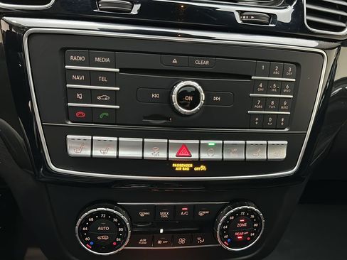 Used 2019 Mercedes-Benz GLS 550 4MATIC image 30