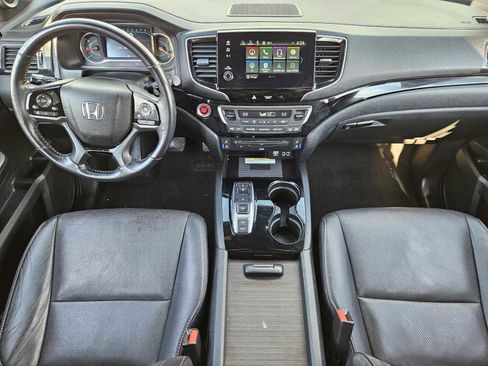 Certified 2022 Honda Pilot Black Edition image 27
