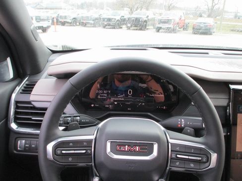 New 2026 GMC Acadia Elevation w/ Black Edition AWD/4WD image 20