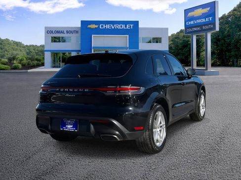 Used 2025 Porsche Macan image 6