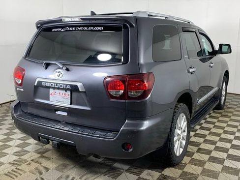 Used 2020 Toyota Sequoia Platinum AWD/4WD image 16