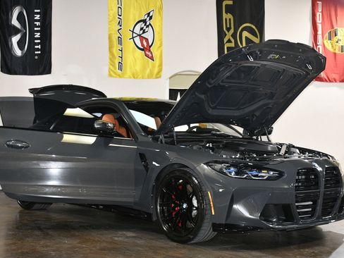 Used 2023 BMW M4 xDrive Competition w/ M Carbon Exterior Package AWD/4WD image 89