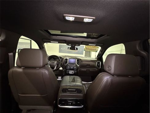 Used 2022 GMC Sierra 3500 Denali image 18