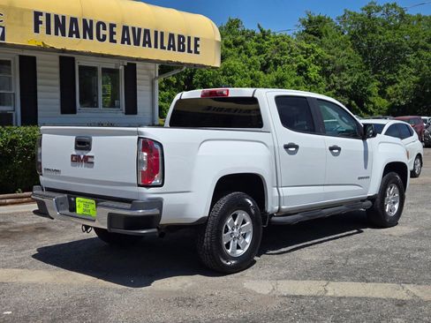 Used 2017 GMC Canyon 2WD Crew Cab w/ Convenience Package image 3
