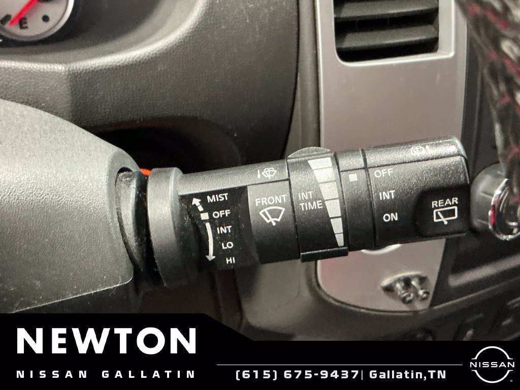 Used 2012 Nissan Xterra PRO-4X AWD/4WD image 36