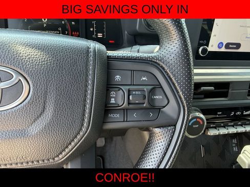 Used 2026 Toyota Tacoma SR5 AWD/4WD image 15