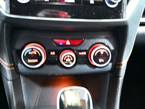 Used 2023 Subaru Crosstrek 2.0i Premium image 32