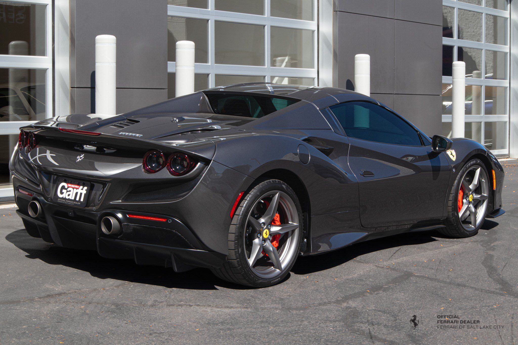 Used 2022 Ferrari F8 Tributo RWD image 9