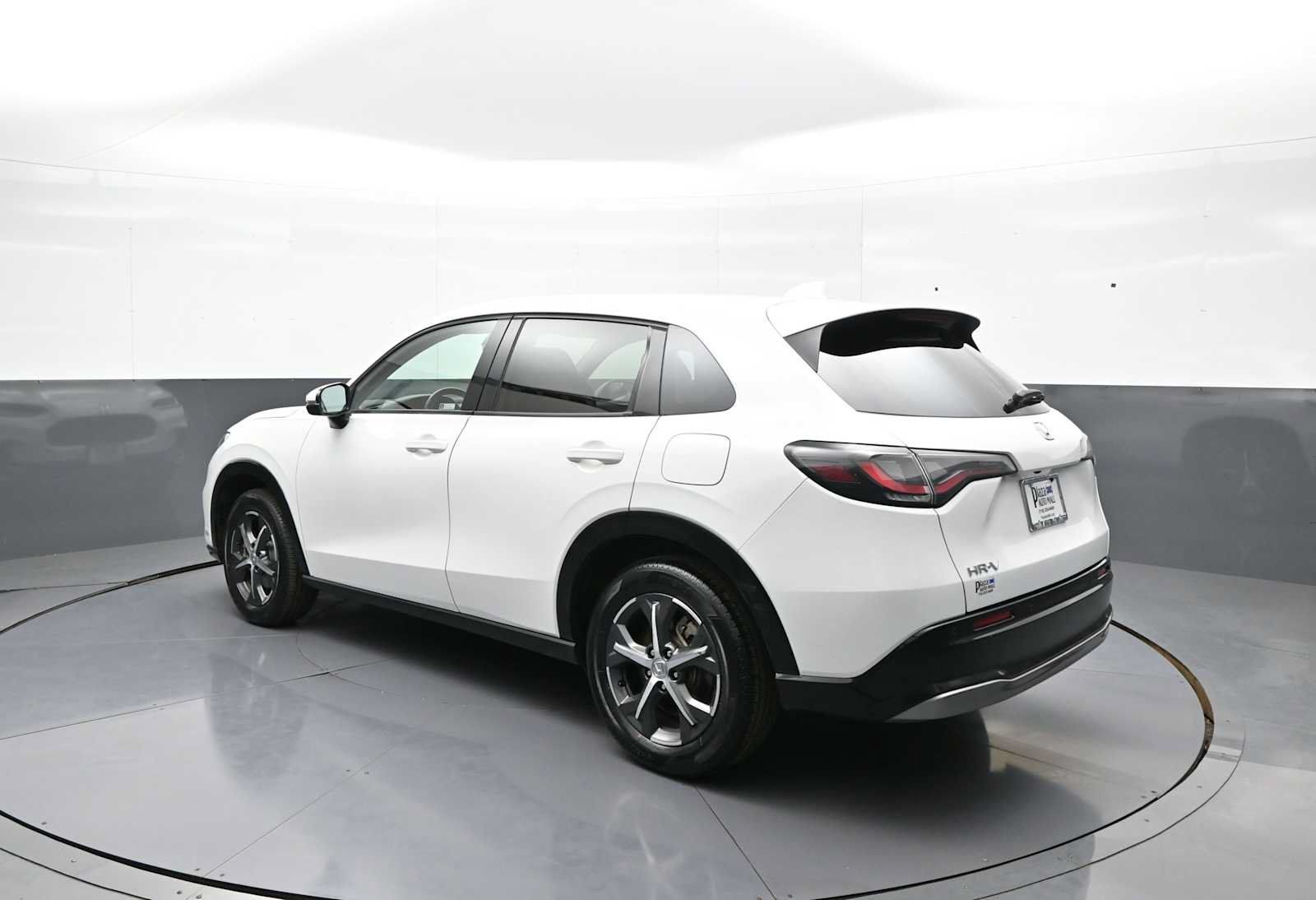 Certified 2023 Honda HR-V EX-L image 7