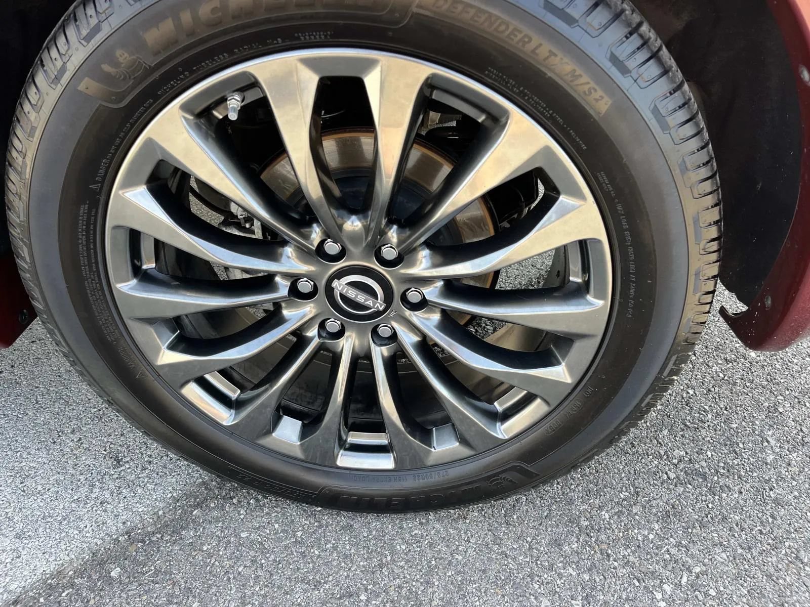 Used 2021 Nissan Armada Platinum w/ Captain's Chairs Package RWD image 11