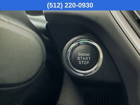 Used 2025 Subaru Crosstrek 2.0i Premium image 17