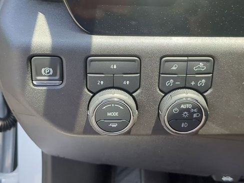 New 2025 Chevrolet Silverado 2500 LT w/ Z71 Chrome Sport Edition image 20
