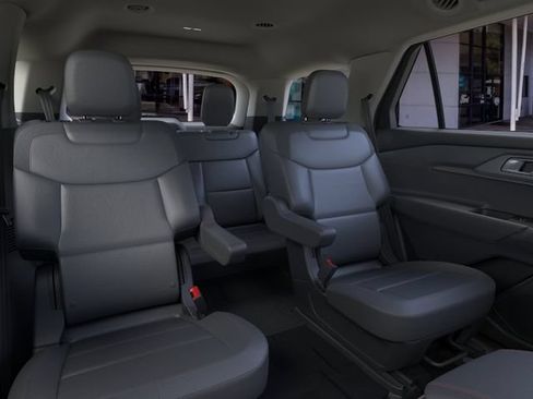 New 2026 Ford Explorer Active w/ Active Comfort Package AWD/4WD image 11