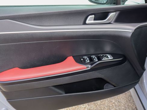 Used 2021 Kia K5 GT-Line image 9