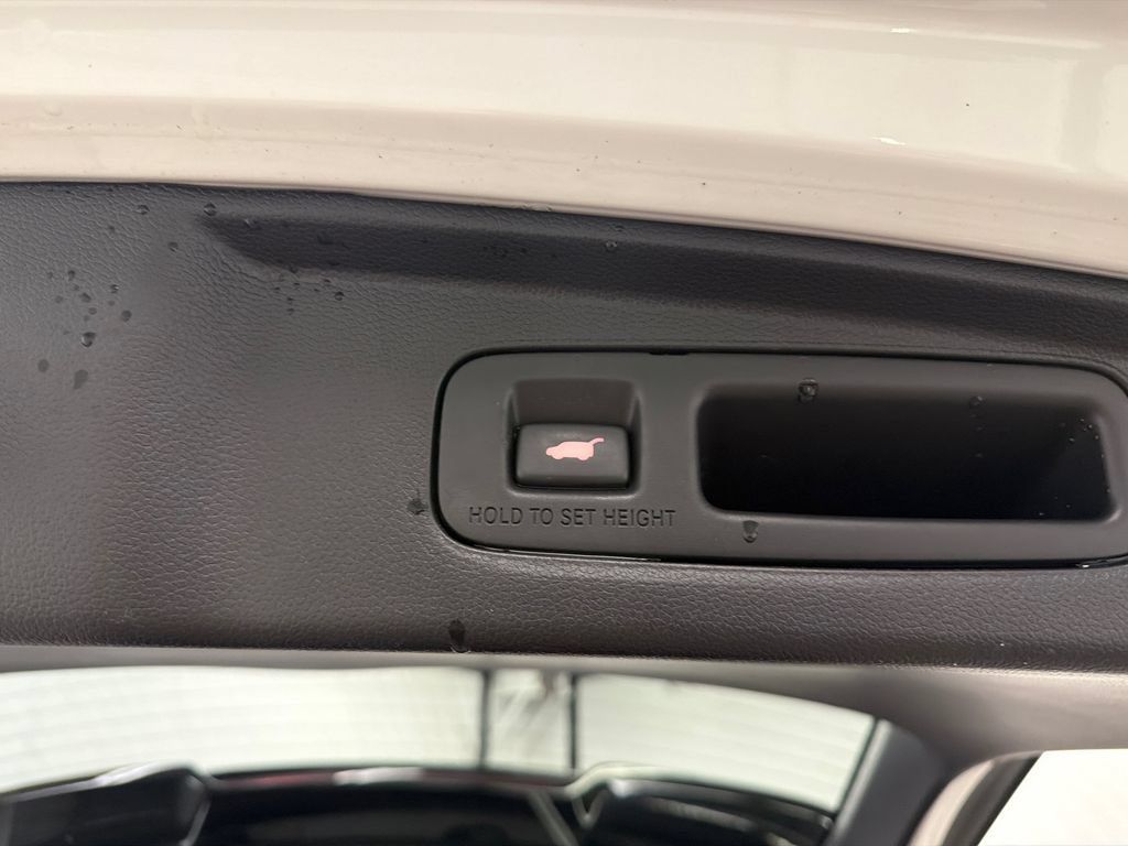 Used 2023 Honda CR-V Sport Touring image 21