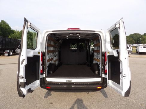 Used 2025 Ford Transit 250 Low Roof w/ Exterior Upgrade Package RWD image 39