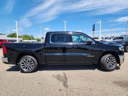 Used 2025 RAM 1500 Limited AWD/4WD image 26