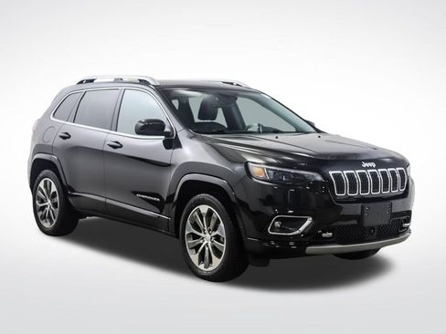 Used 2019 Jeep Cherokee Overland w/ Technology Group AWD/4WD image 7