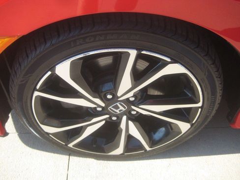 Used 2019 Honda Civic Si image 11