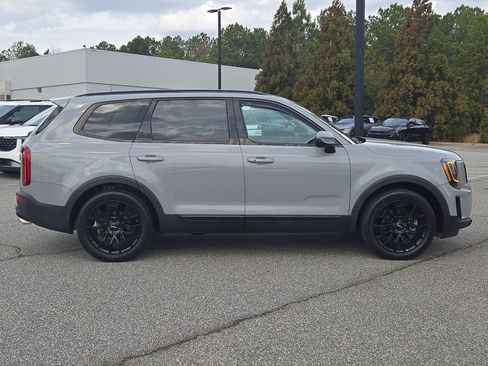 Certified 2022 Kia Telluride EX w/ EX Premium Package image 7