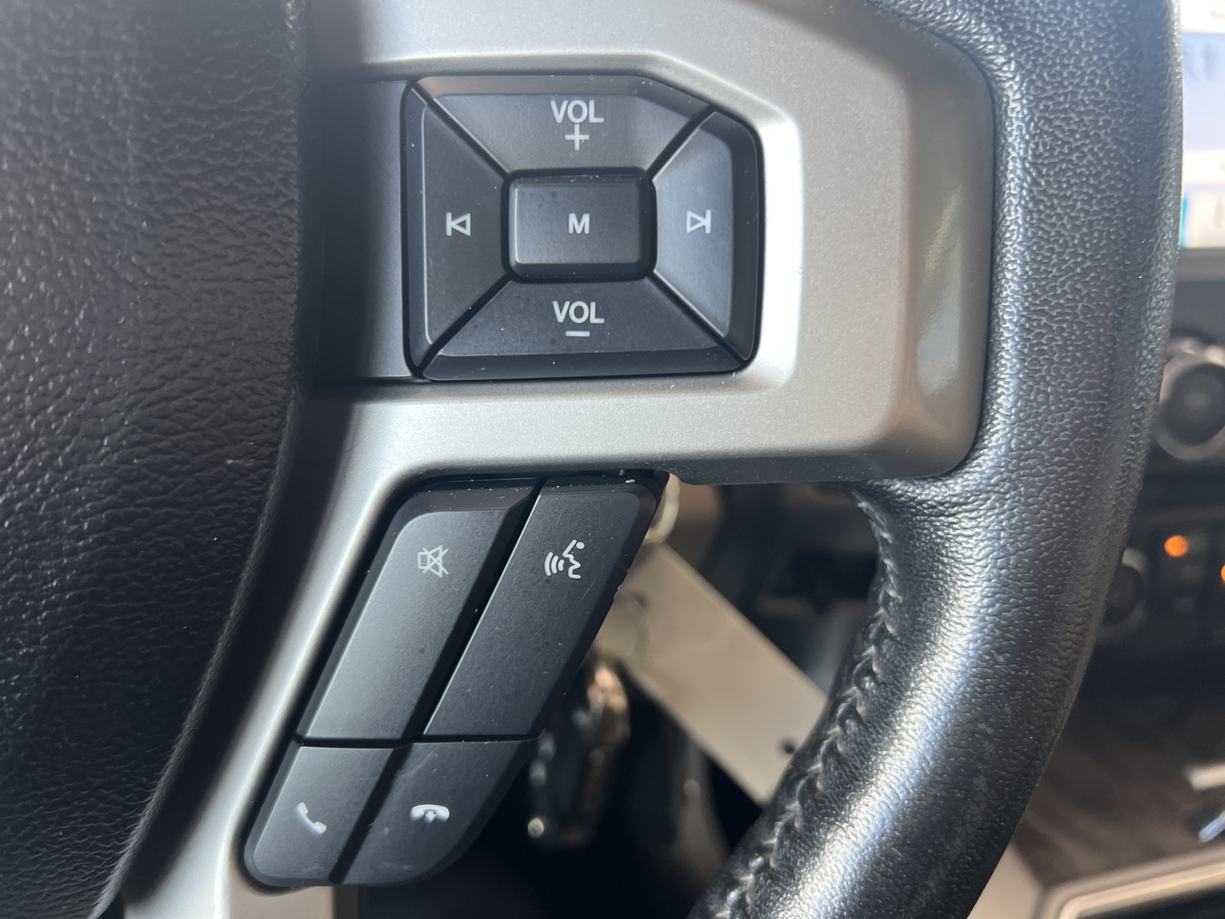 Used 2017 Ford F250 Lariat w/ Chrome Package AWD/4WD image 26