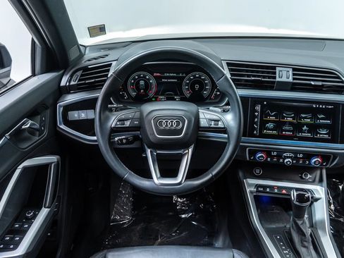 Used 2023 Audi Q3 2.0T Premium Plus AWD/4WD image 14