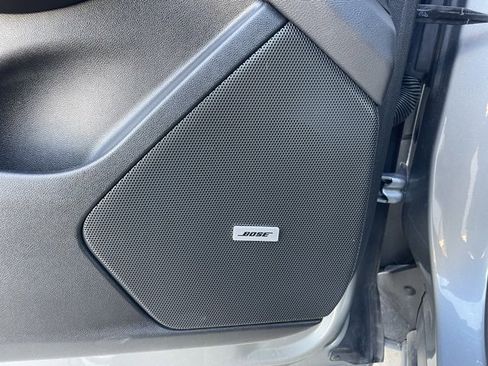 Certified 2025 Cadillac XT6 Luxury image 31