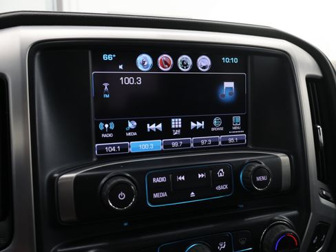 Used 2018 GMC Sierra 2500 SLE w/ HD SLE Preferred Plus Package AWD/4WD image 15