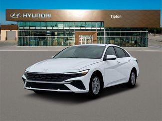 New 2026 Hyundai Elantra SE video 1