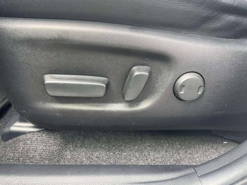 Used 2017 Toyota RAV4 Limited w/ Carpet Mat Package AWD/4WD image 20