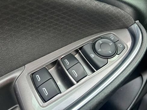 Used 2019 Chevrolet Malibu LT FWD image 15