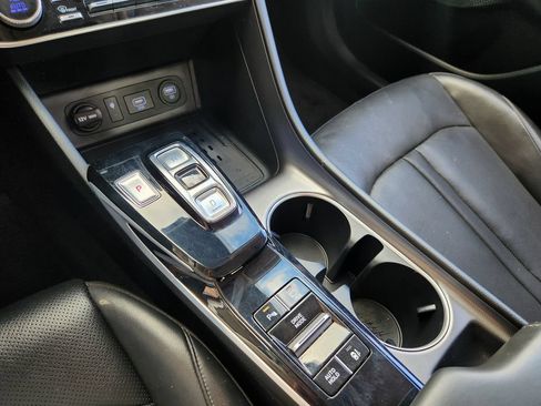 Used 2022 Hyundai Sonata Limited FWD image 20
