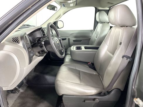 Used 2010 Chevrolet Silverado 1500 W/T w/ LS Package image 11