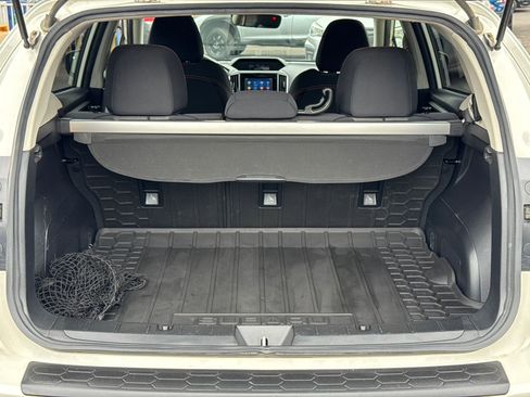 Certified 2022 Subaru Crosstrek 2.0i Premium w/ Popular Package #3 image 9