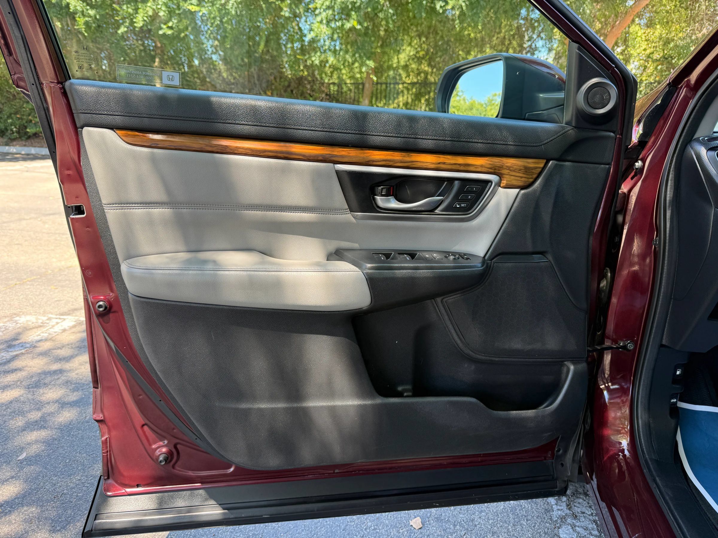 Used 2017 Honda CR-V EX-L image 15