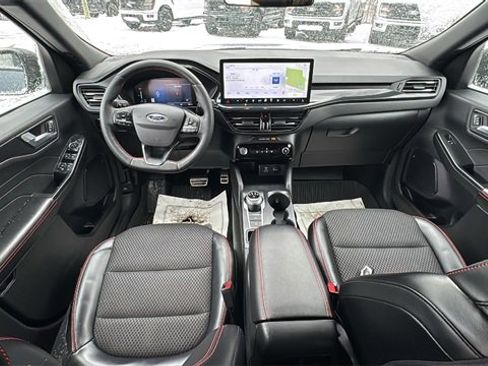 Certified 2023 Ford Escape ST-Line w/ Tech Pack #1 image 12