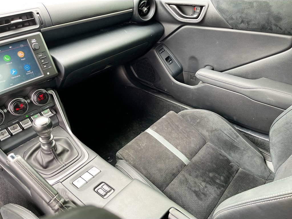 Used 2023 Toyota GR86 Premium RWD image 22