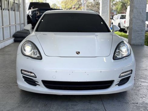 Used 2013 Porsche Panamera image 11