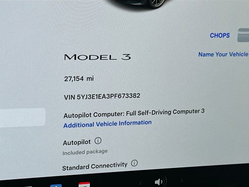 Used 2023 Tesla Model 3 Standard Range image 18
