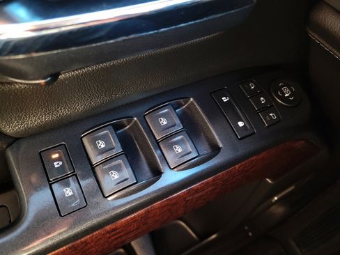 Used 2018 GMC Sierra 1500 SLT image 17