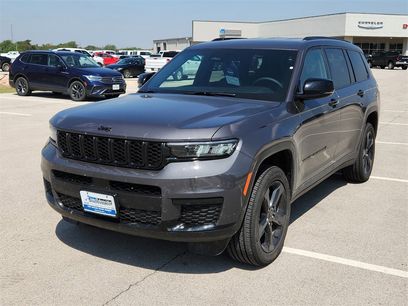 New 2025 Jeep Grand Cherokee L Laredo