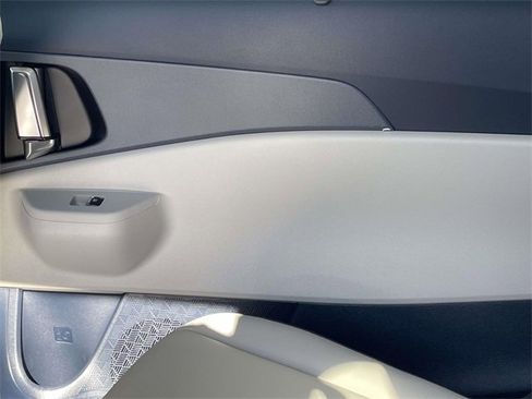 New 2026 Kia Carnival EX image 20