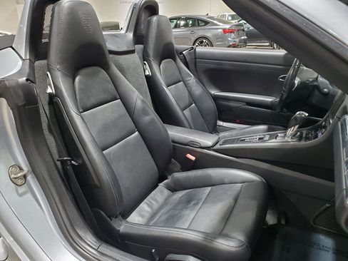 Used 2016 Porsche Boxster image 14