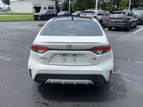 Used 2021 Toyota Corolla SE FWD image 8
