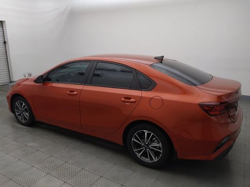 Used 2023 Kia Forte LXS FWD image 3