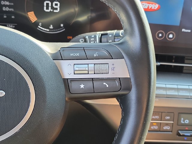 Used 2024 Hyundai Kona SEL FWD image 8