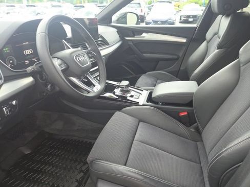 Used 2023 Audi Q5 e Prestige w/ Prestige Package AWD/4WD image 16