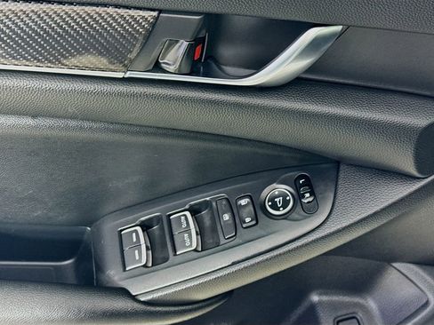 Used 2019 Honda Accord Sport image 21