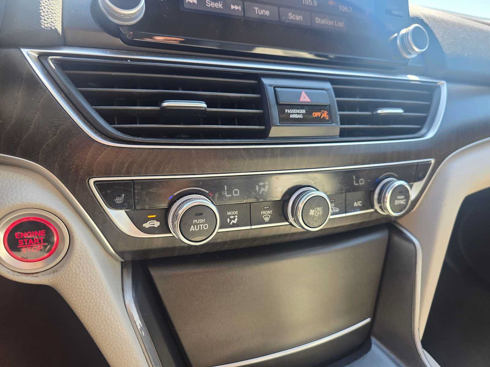 Used 2018 Honda Accord EX-L image 29