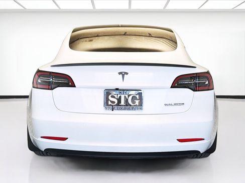 Used 2021 Tesla Model 3 Performance image 5
